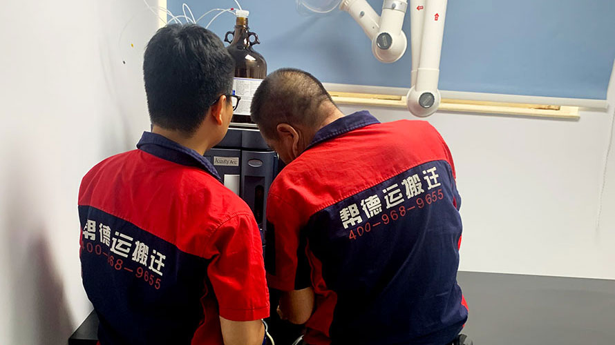 深圳搬家家具大件物品的拆裝與搬運(yùn)